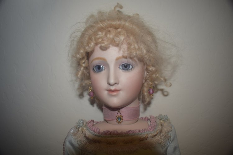 В гости. Куклы Сандры — Редкие антикварные куклы и реплики: воск (фото 5)