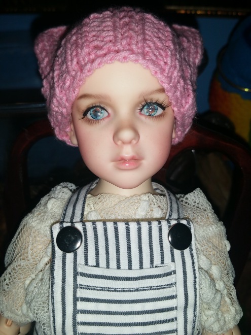 В поисках образа. Розочка примеряет парички. Опросник (фото 2)