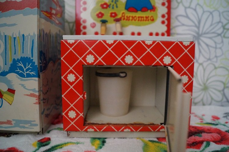 Кукольная мебель СССР - какая она была замечательная