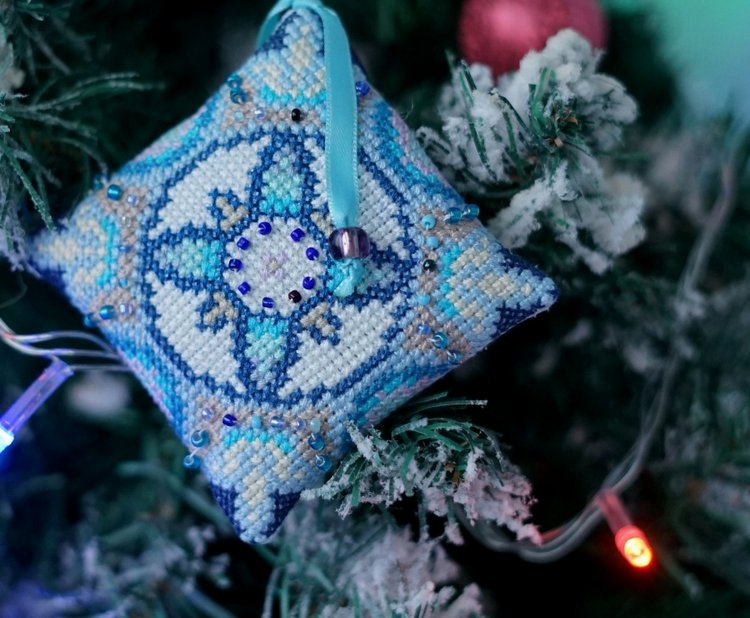 Новый год и вышивка — Вышивка крестиком (фото 4)