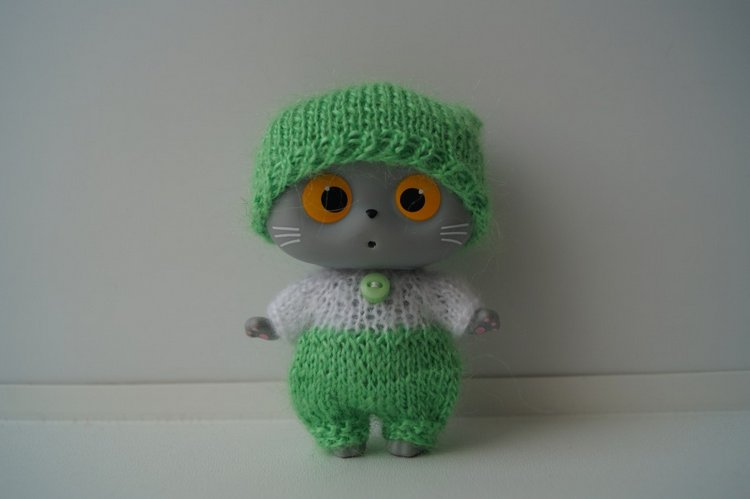 Модные котятки. Лили и Басик в обновках (фото 2)