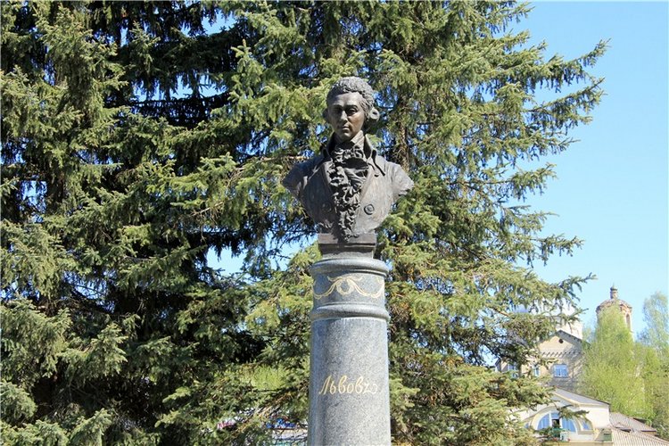 Одуванчиковая нежность, прогулка по Торжку