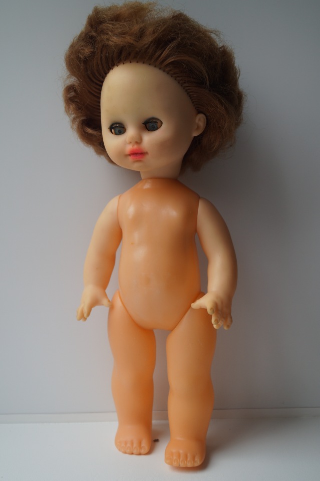 Третья июльская выписка. Вылечила восемь кукол СССР! И всем сшила наряды - за неделю