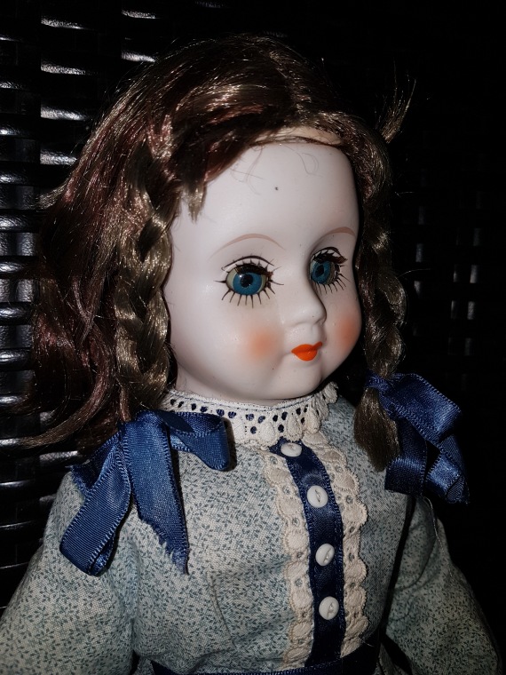 Большая коллекция Винтажных реплик с антикварных кукол