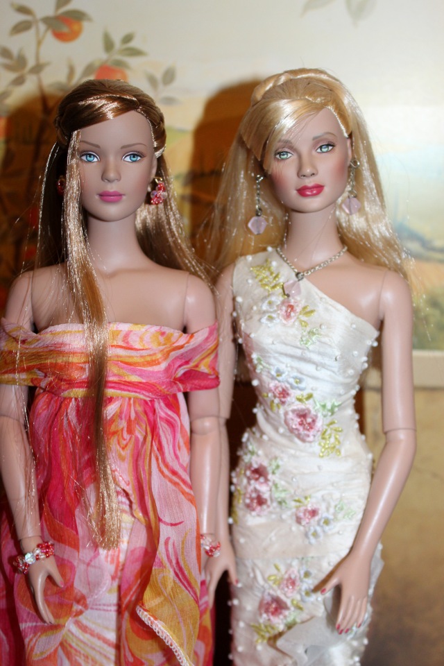 Вальс цветов с куклами Тоннер - Продолжение