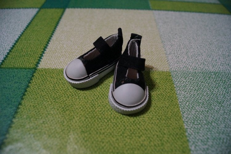 Всю неделю ко мне в кукольную лечебницу шли пациенты