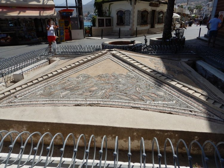 Kidz' тур. Нико на Крите. Херсониссос