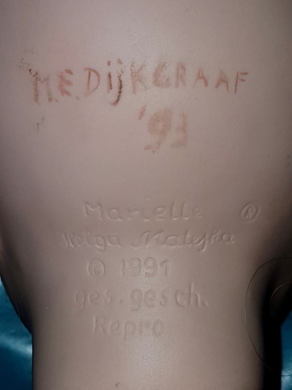 Большая коллекция Винтажных реплик с антикварных кукол