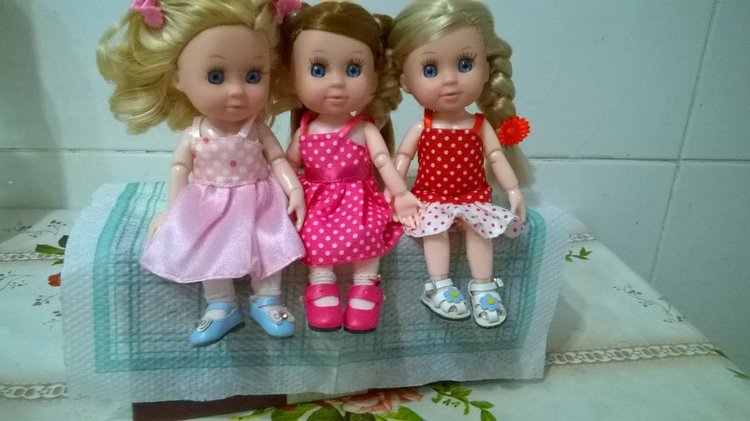 Три сестры. Почти по Чехову