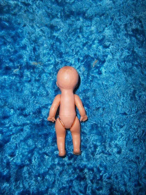 Очень ждём мальчика, такого голубоглазого, с чёлочкой, ушки торчат. Володькой кличут