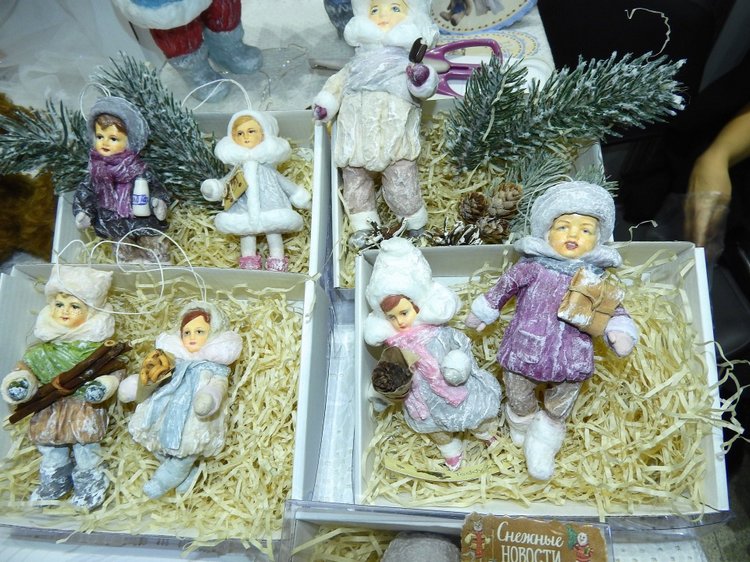 Продолжение путешествия по Гостинному Двору