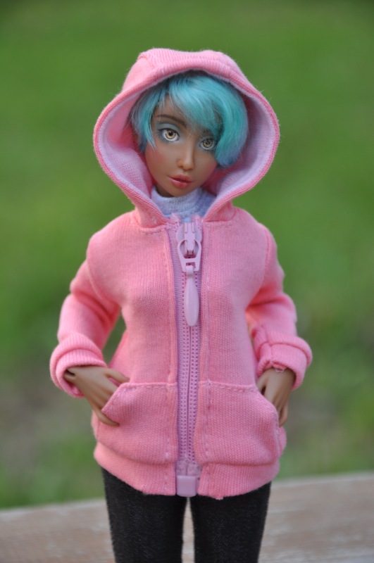 Шарнирные куклы в костюмчиках от SisterFox