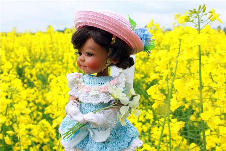 Солнечное поле. Twinkles Ella Chocolate