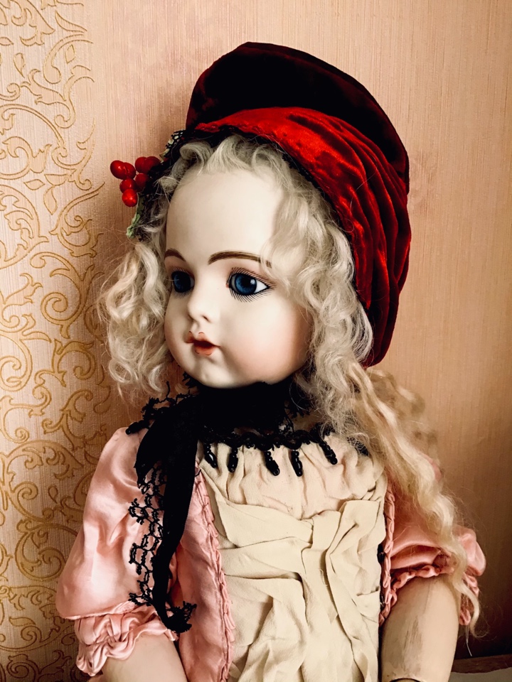 Тайны и ягоды любят все. Мой новый бонет "Остролист" | Бэйбики Тайны и ягоды любят все. Мой новый бонет "Остролист"