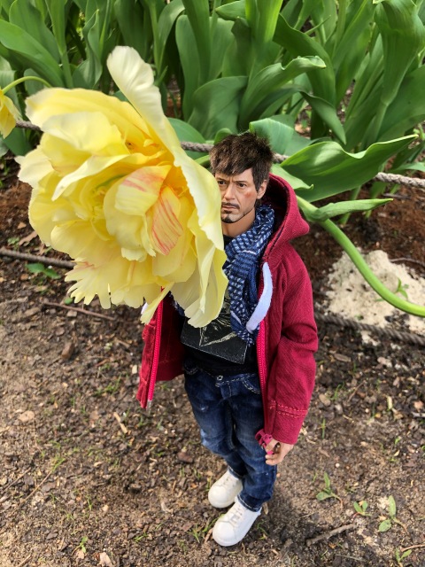 Тони Старк: приключения без брони. Был месяц май, половина вторая