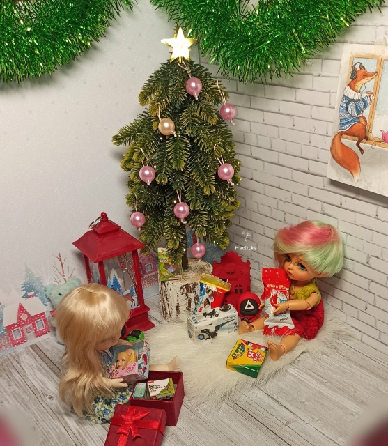 Как мои девочки ёлку наряжали