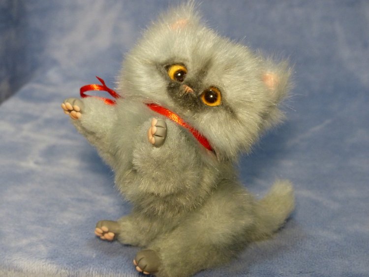 Котенок Дымок — Игрушки в смешанной технике (мех и глина): Арт