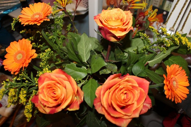 А мы к вам с цветами! Neetje и Verena Zwergnase