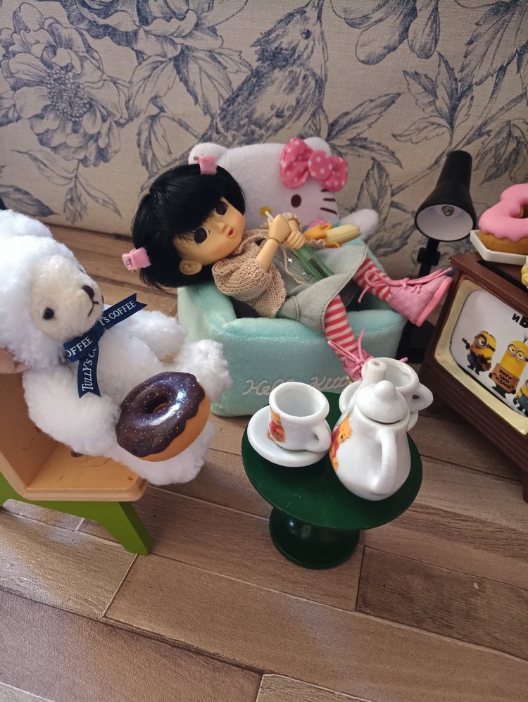 В гостях у Китти — Фотоистории с куклами BJD (БЖД): сериалы