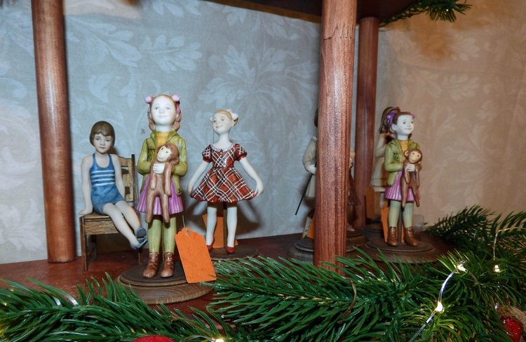 Продолжение путешествия по Гостинному Двору