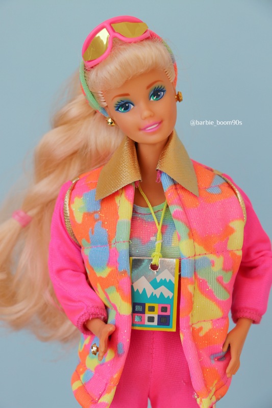 Презентация посылок — Куклы Barbie (Барби): Looks (фото 6)