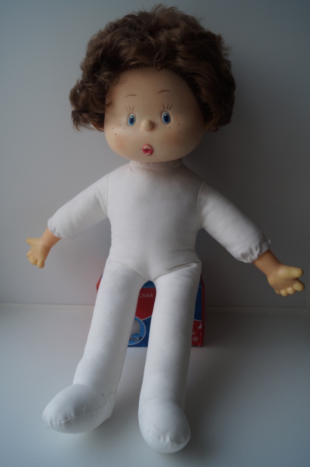 Третья февральская выписка, молодёжная