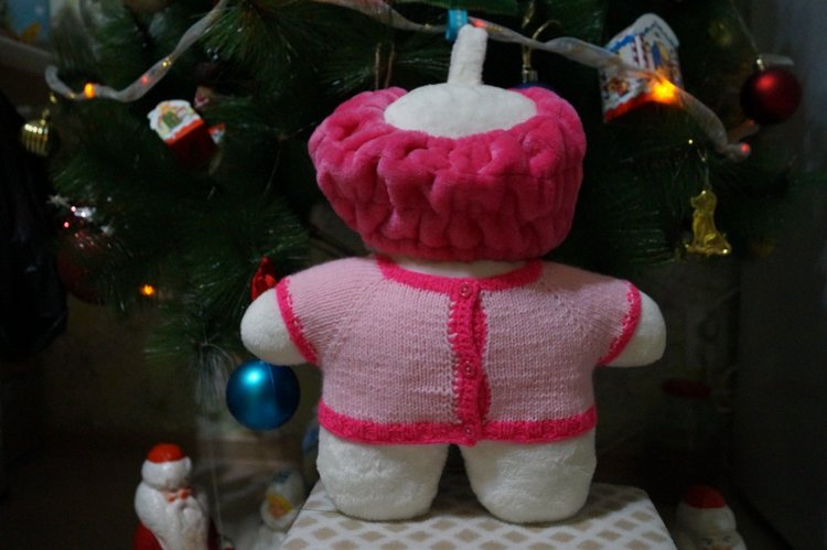 Агаша сшила подарок для сестры на новый год и купальник для Свег LOL OMG