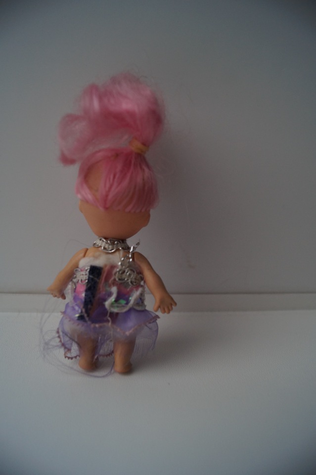 Вторая выписка декабря. Главная героиня нового года поправила своё здоровье. Лечим покусанные руки Барби, удаляем жир с