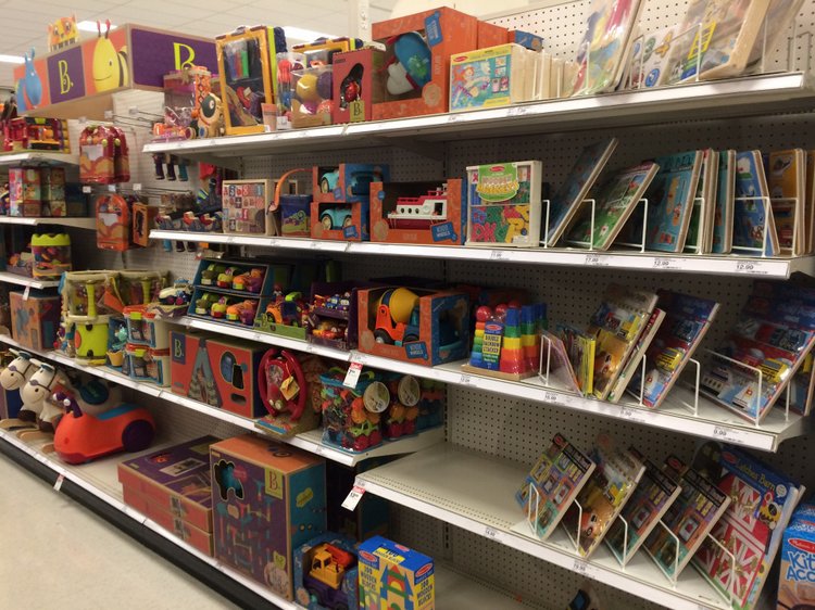 А не пройтись ли нам по магазинам? универмаг Target, детский отдел