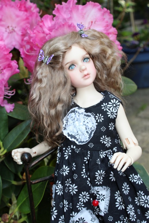 Поиск образа для Розочки. Знакомство с садом