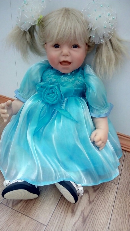 Наша Маша стала сидячей девочкой (фото 3)