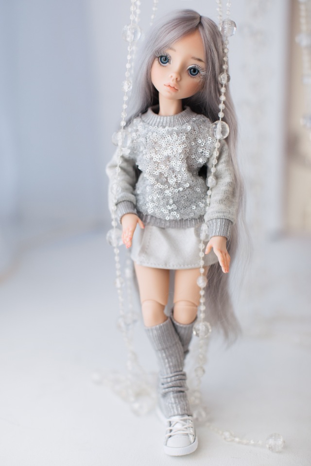 Эмили собрались на Весенний бал кукол