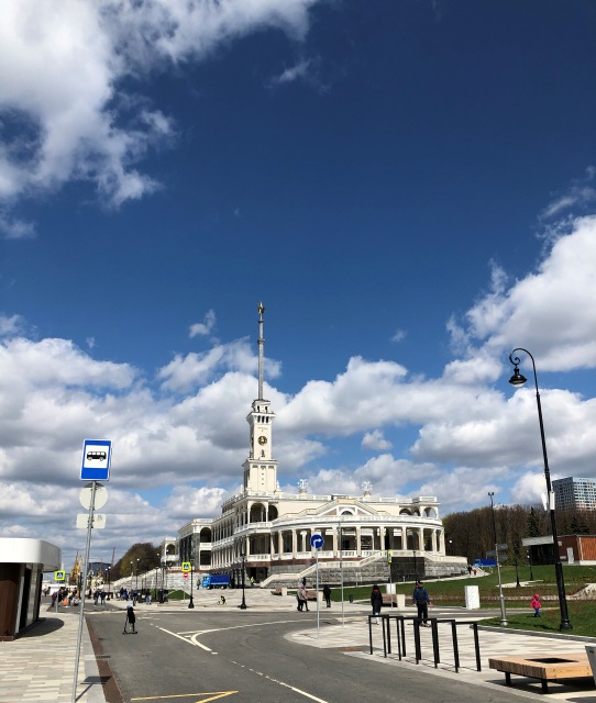 Тони Старк: приключения без брони. Был месяц май, половина первая