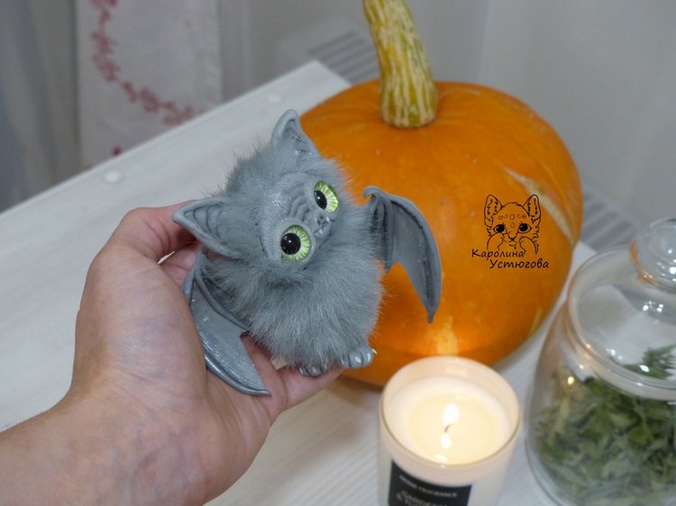 Летучие мышки летят на хеллоуин