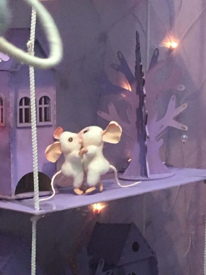 Апрель 2018 - выставка на Тишинке - так ее увидела я - окончание