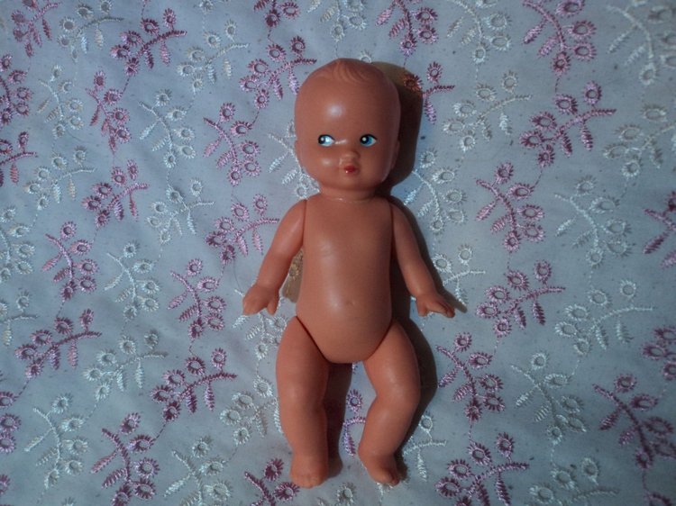 Очень ждём мальчика, такого голубоглазого, с чёлочкой, ушки торчат. Володькой кличут (фото 9)