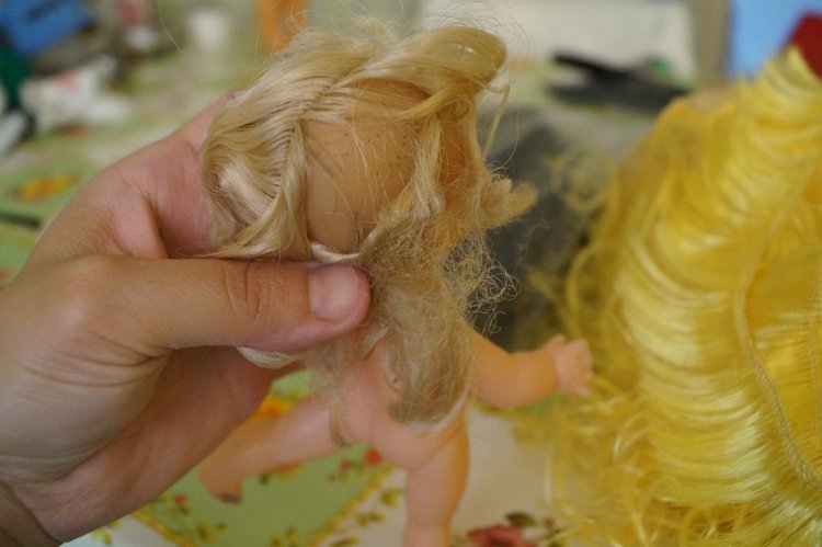 Куклы с разным состояние здоровья долго стояли в очередь у дверей кукольной лечебницы | Бэйбики Куклы с разным состояние здоровья долго стояли в очередь у дверей кукольной лечебницы