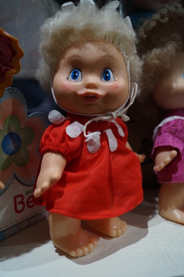 Вот бывает так - есть кукла и хочется ещё такую же