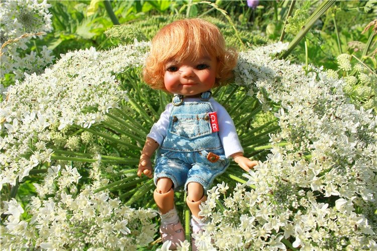 Путешествие Эли на красивый берег реки Волги