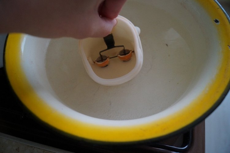 Третья майская выписка. Как вынуть моргучие глазки из головы советских кукол