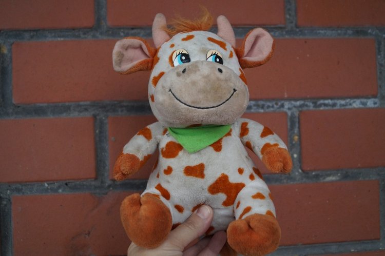 Вторая выписка октября. Машенька здорова. Кукла из лужи стала милашкой. Коровка замычала. Как поставить Лолочку на ножки,