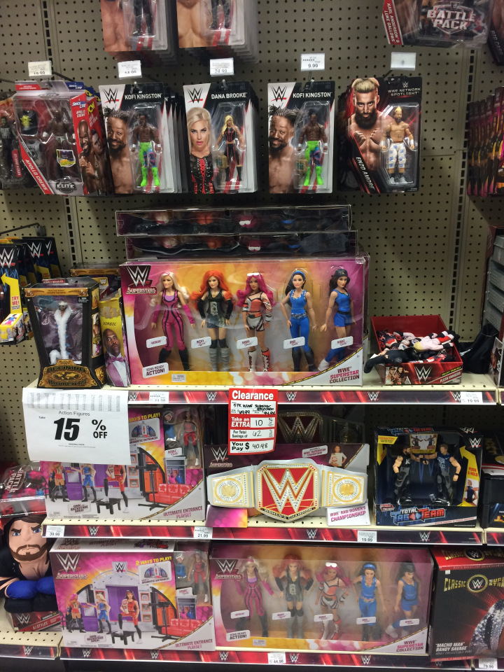 Продолжение прогулок по магазинам: Toys"R"Us