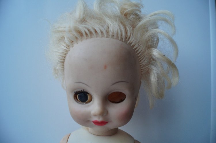 Третья выписка декабря. Ещё одна ёлочка здорова! Как починить шейное крепление кукломужчины (мои ошибки и способы их