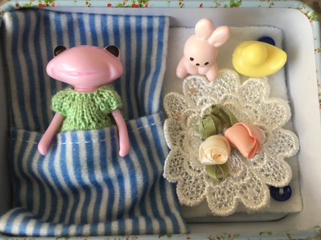 Wonder frog - Tasha Apple от компании Studio uoo