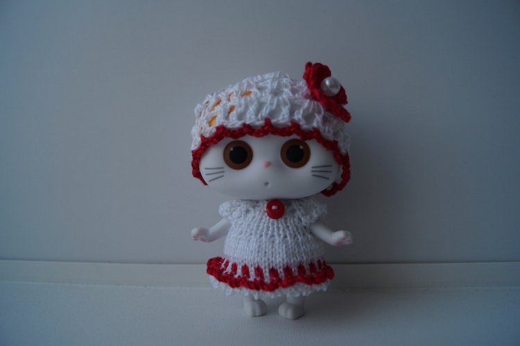 Модные котятки. Лили и Басик в обновках