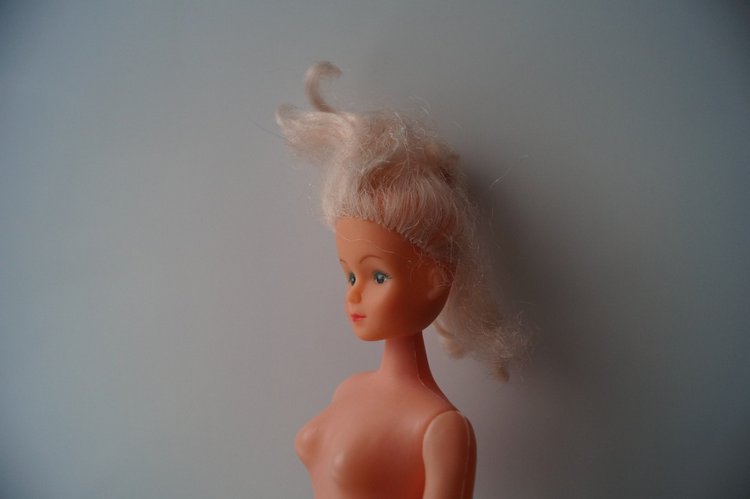 Третья февральская выписка, молодёжная