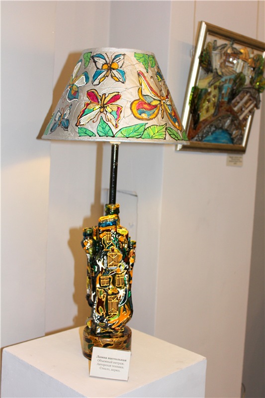 Выставка "Стекляндия" Елены Буровой в Твери