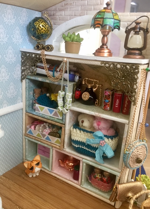 Дом швеи-вязальщицы — Румбоксы и кукольные интерьеры: фото