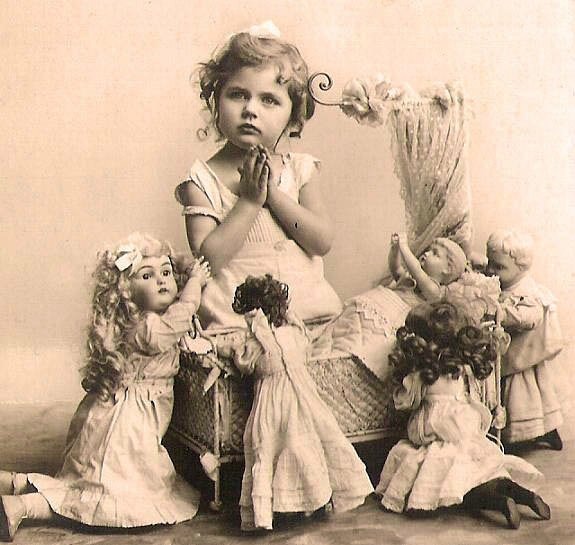 Мгновения жизни застывшие в фото или девочки другой эпохи