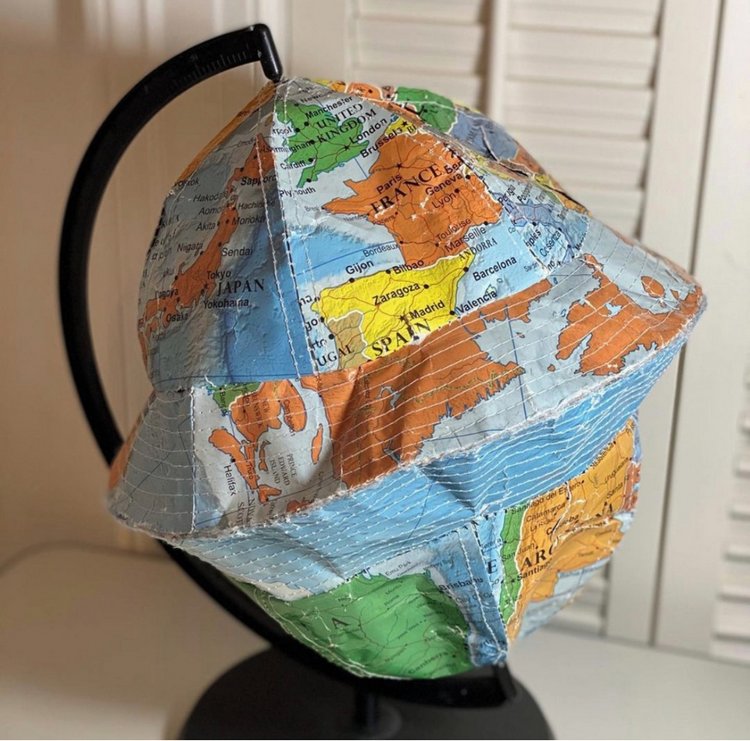 Дизайнер из Бруклина Брайан Дауни создает бейсболки | Бэйбики Дизайнер из Бруклина Брайан Дауни создает бейсболки (фото 5)